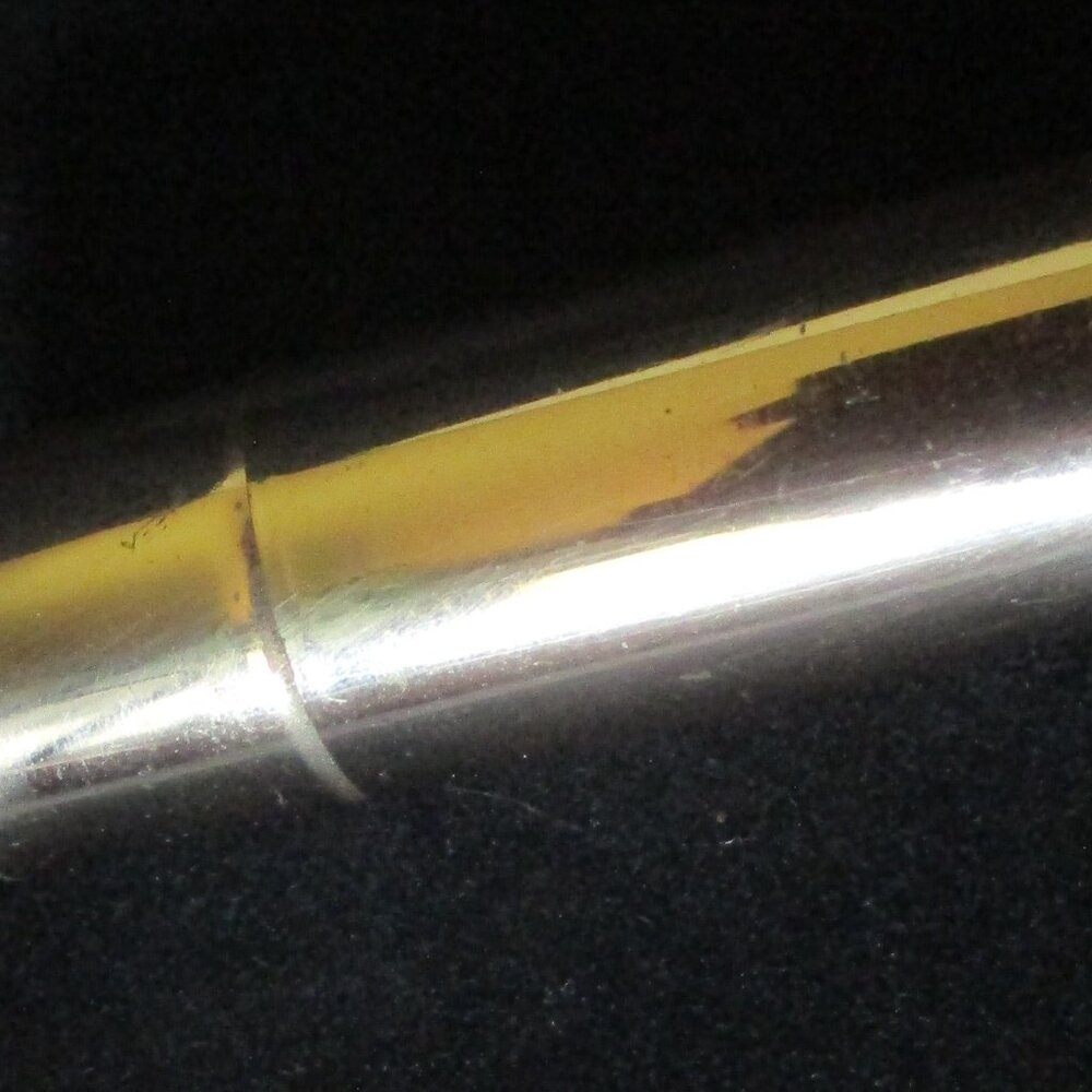 Vintage Unbranded Polished Gold Tone Metal Lipstick Tube 2" x .5"